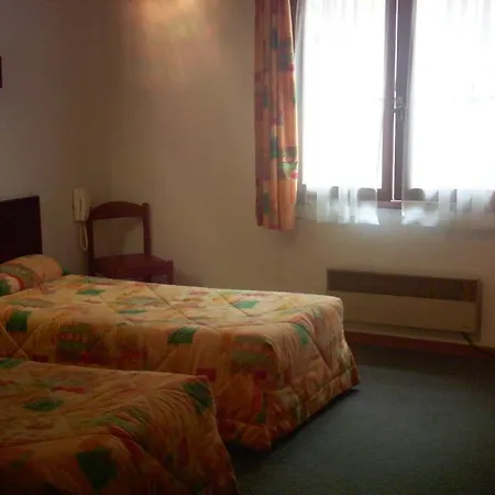 Sainte Agnes Hotel Lourdes