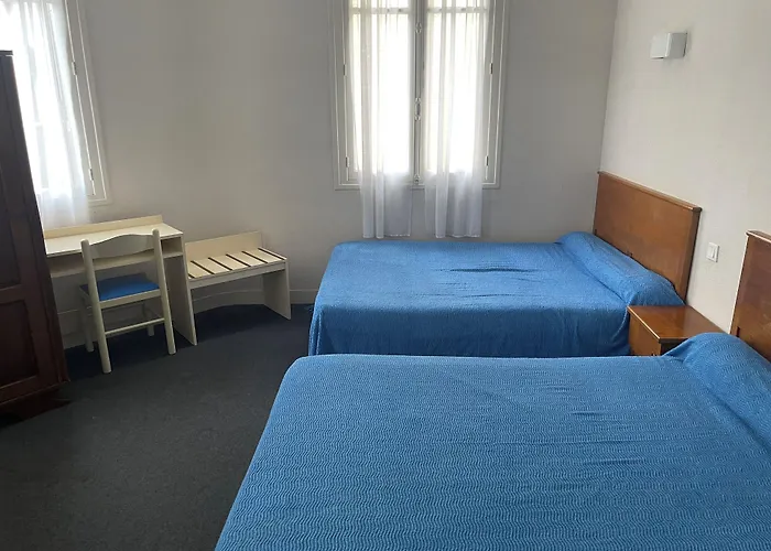 Sainte Agnes Hotel Lurdy